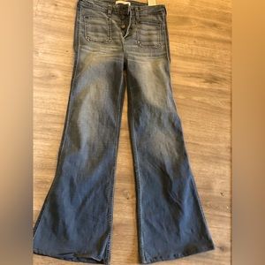 Super cute Abercrombie jeans!